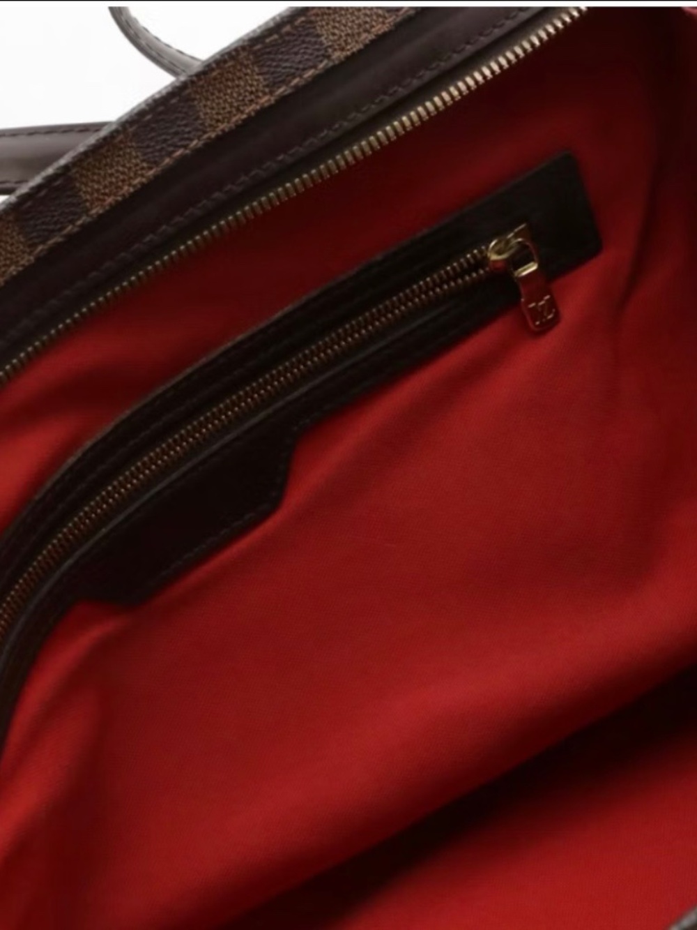 Louis Vuitton Chelsea Zip Shoulder Bag in Damier Ebene Canvas and Leather - Picture 3 of 5